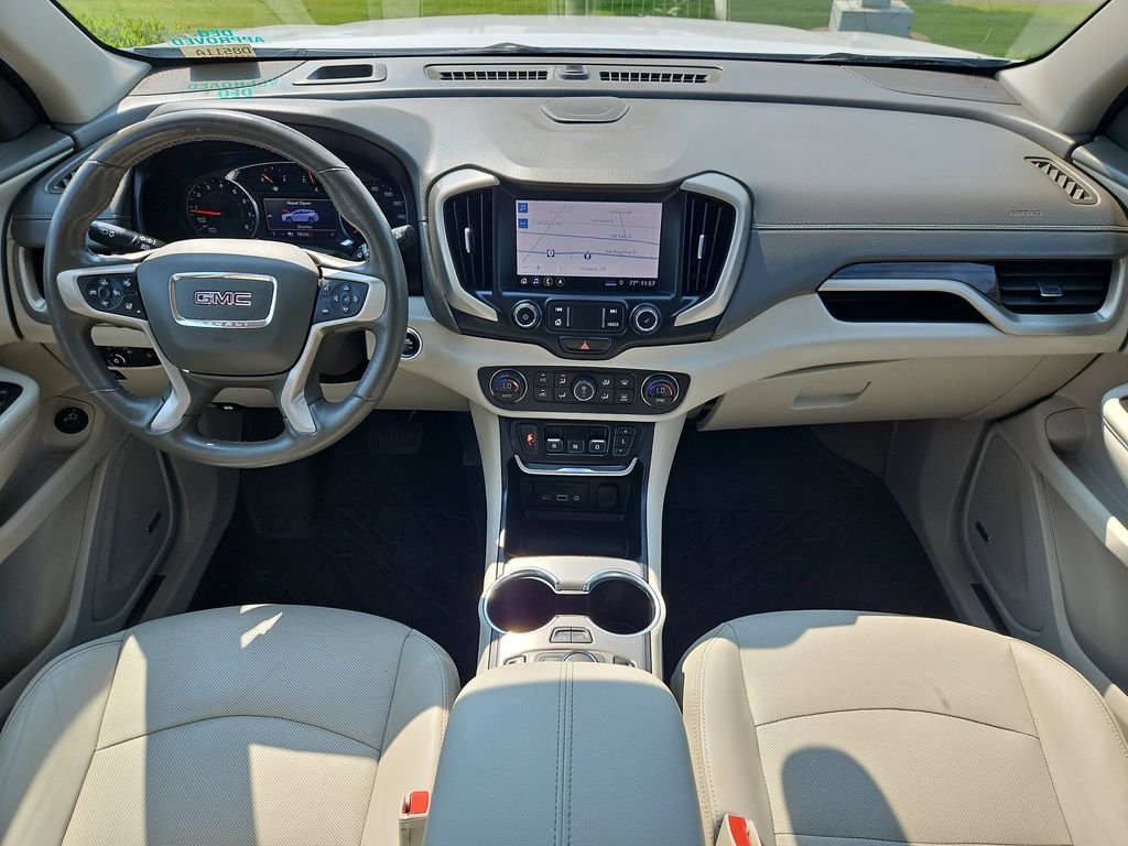 Used 2020 White Frost Tricoat GMC Denali image 22