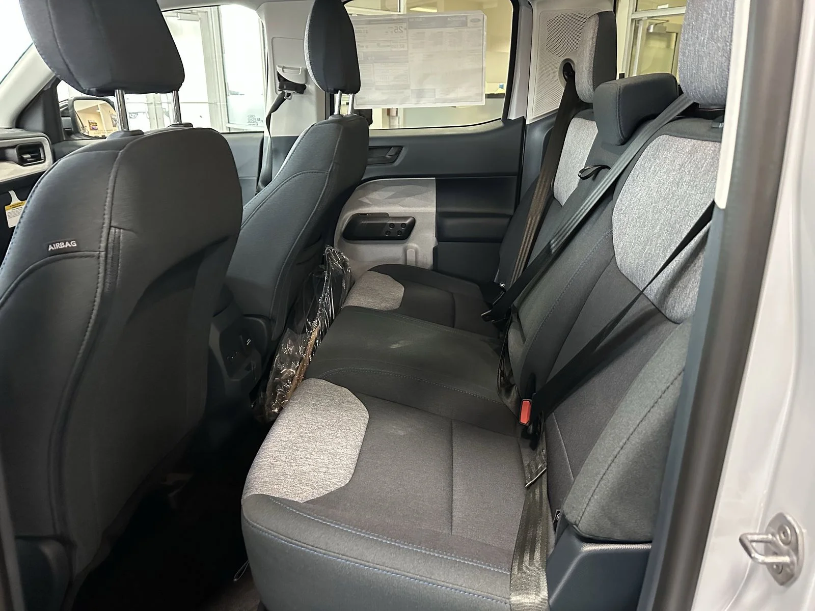2025 Ford Maverick XLT - Photo 12
