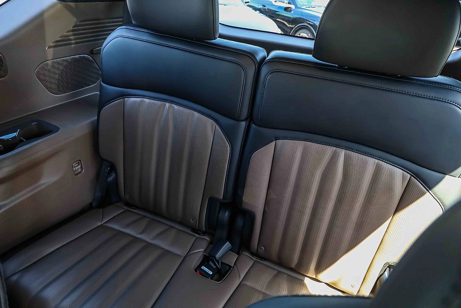 Certified Used 2024 Snow White Pearl Kia GT-Line image 21