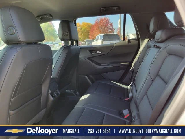 2027 Chevrolet Equinox LT - Photo 29