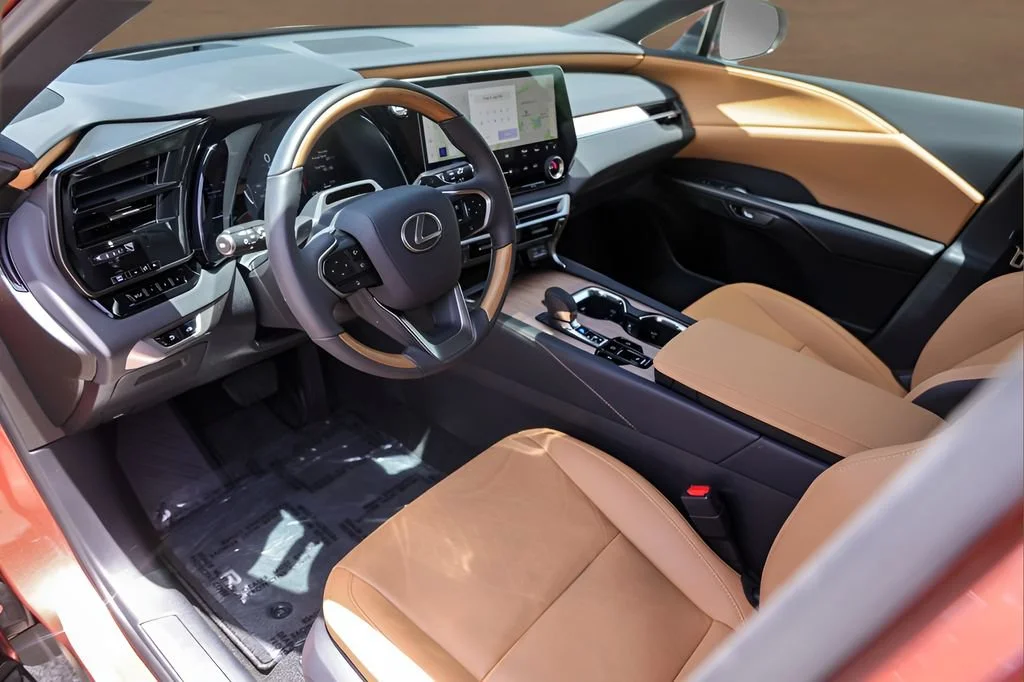 Used 2025 Copper Crest Lexus RX 350 image 10