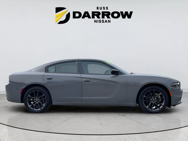 Used 2023 Gray Dodge SXT image 6