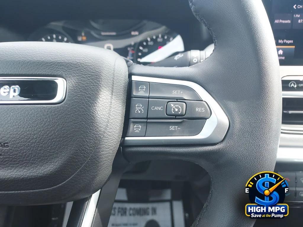 Used 2025 Blue Jeep Limited image 16