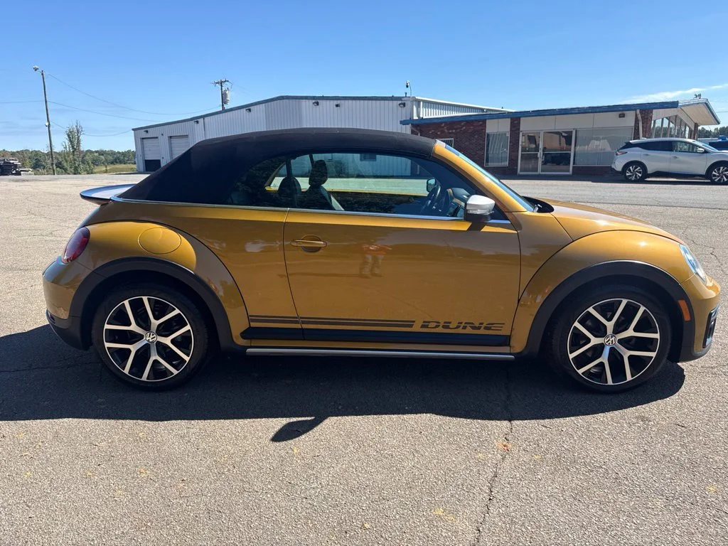 Used 2017  Volkswagen 1.8T Dune image 6