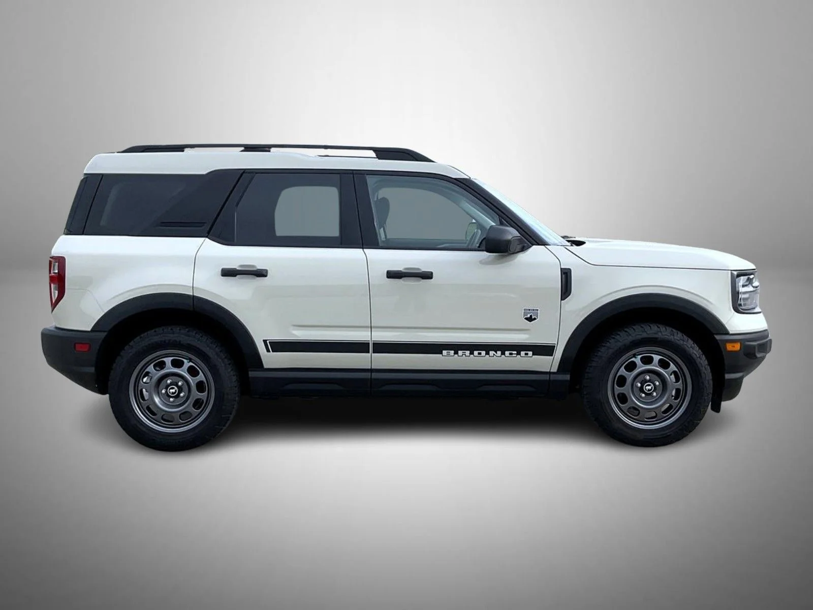 Used 2024 Beige Ford Big Bend image 4
