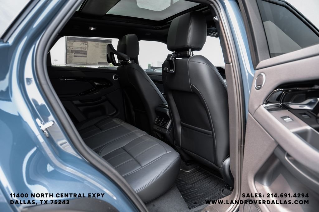New 2026 Tribeca Blue Metallic Land Rover S image 33