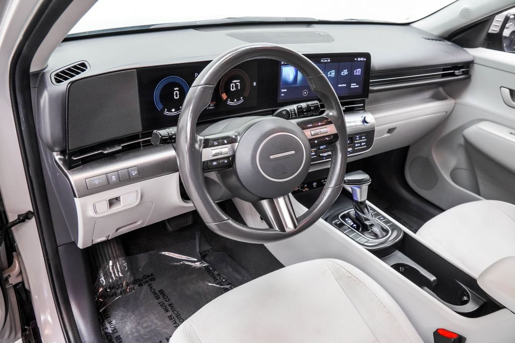 Used 2024 Gray Hyundai SEL image 19