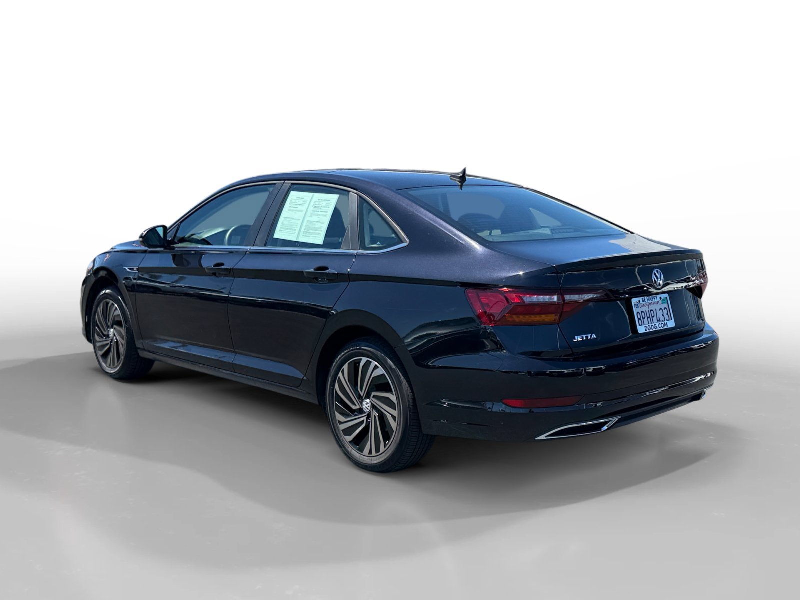 Used 2019 Deep Black Volkswagen SEL Premium image 3