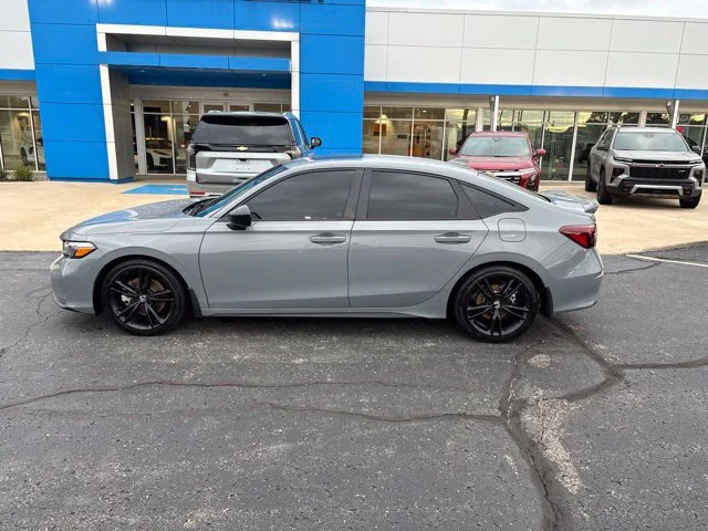 Used 2025 Gray Honda  image 3