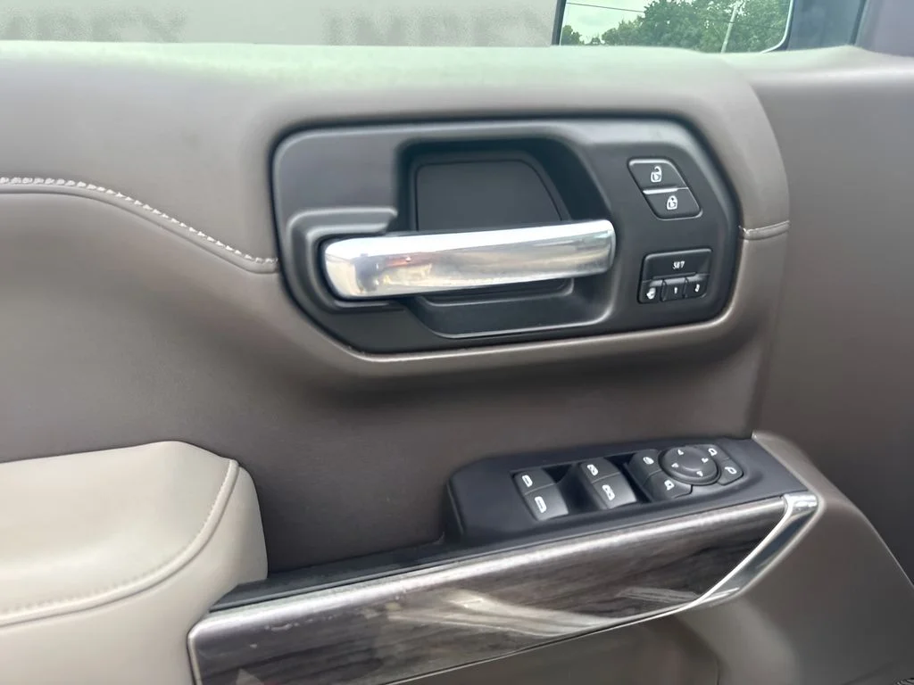 Used 2020 Beige Chevrolet LTZ image 17