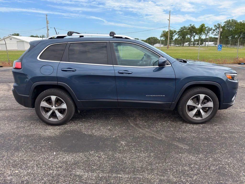 Certified Used 2020 Slate Blue Pearlcoat Jeep Limited image 21