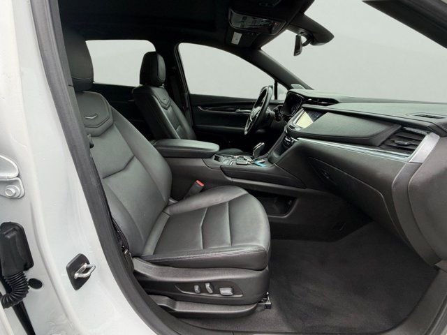 Used 2023 White Cadillac Premium Luxury image 27