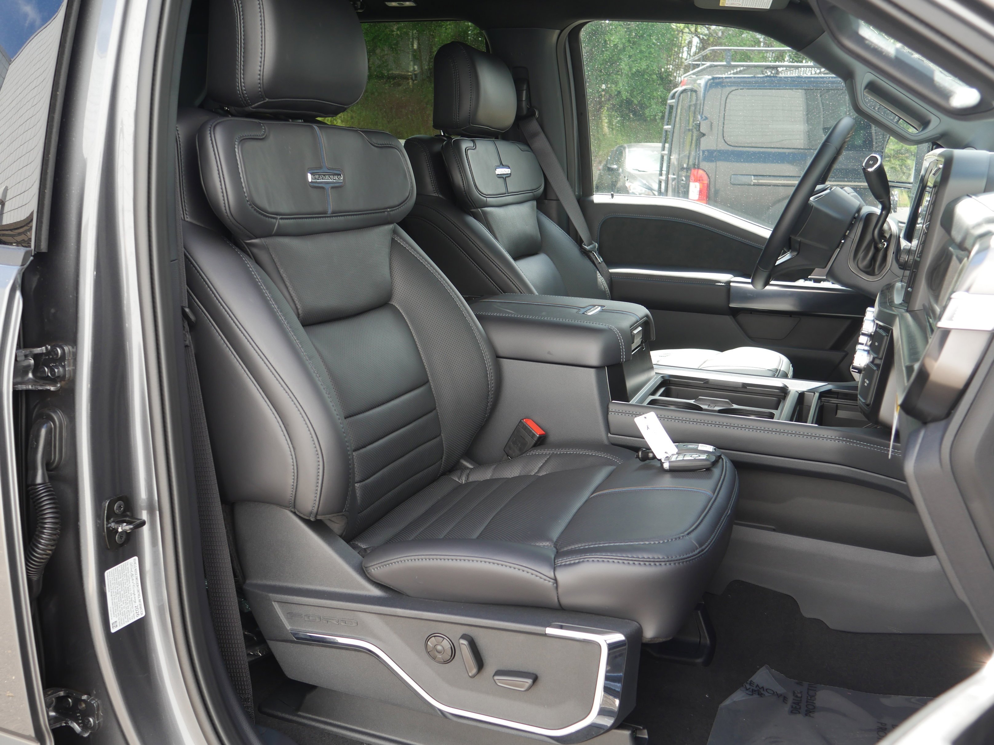 New 2026 Carbonized Gray Metallic Ford F-350® Platinum® image 34