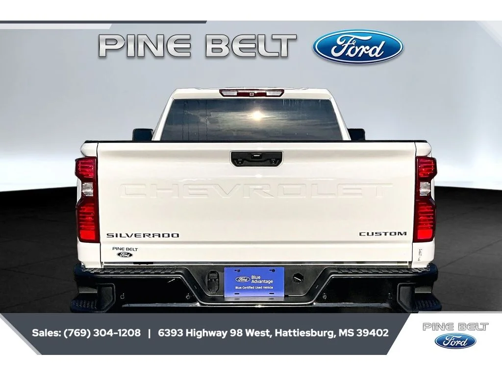 Used 2024 Summit White Chevrolet Custom image 4