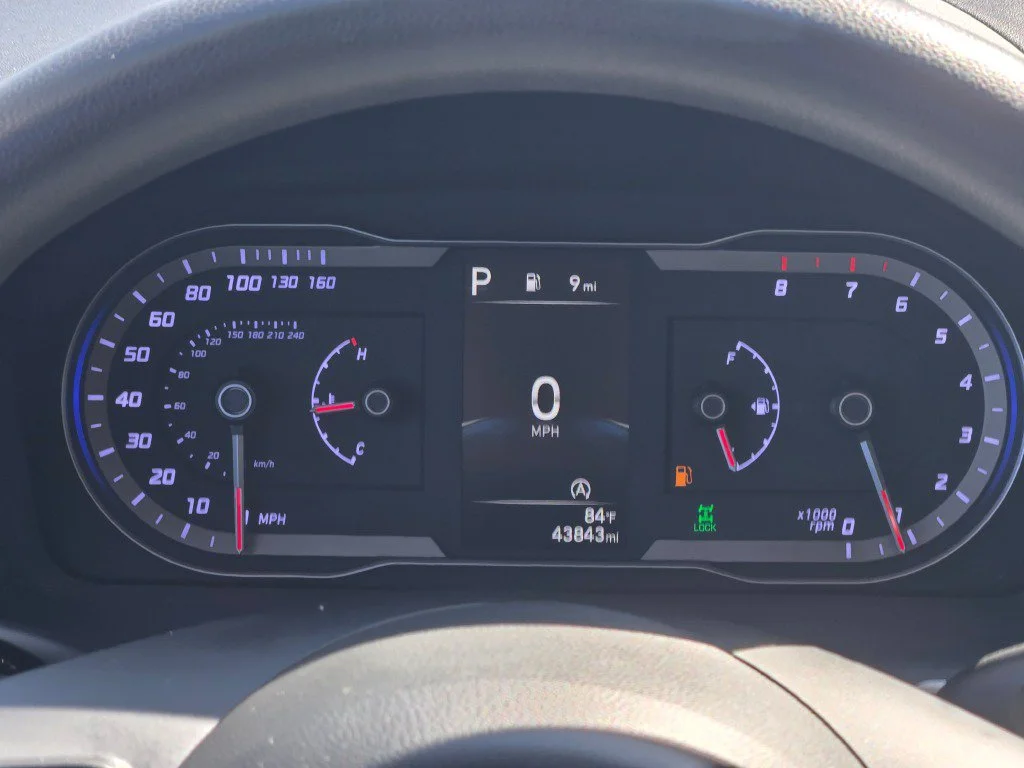 Used 2024 Blue Hyundai SEL image 32