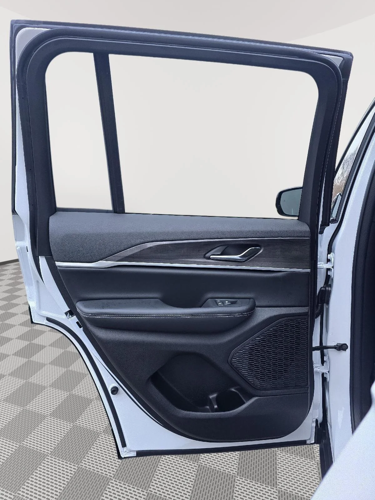 2026 Jeep Grand Cherokee Laredo - Photo 17