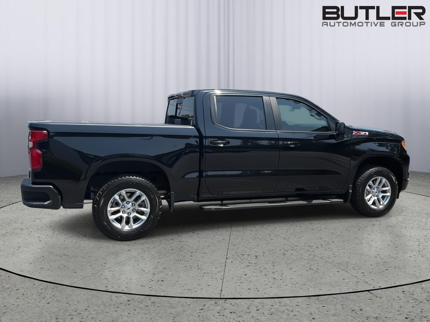 Used 2023 Black Chevrolet RST image 7
