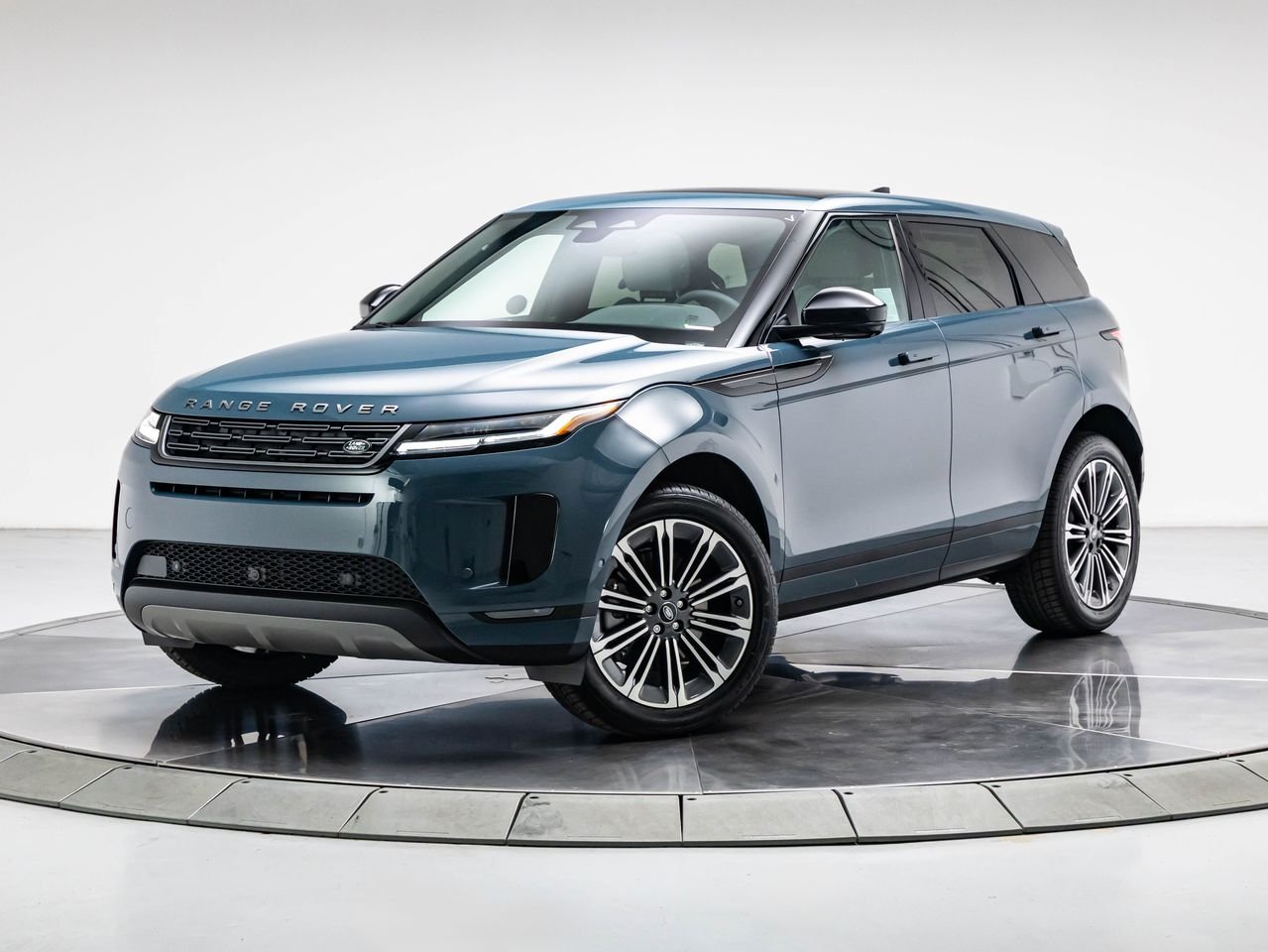 2026 Land Rover Range Rover Evoque