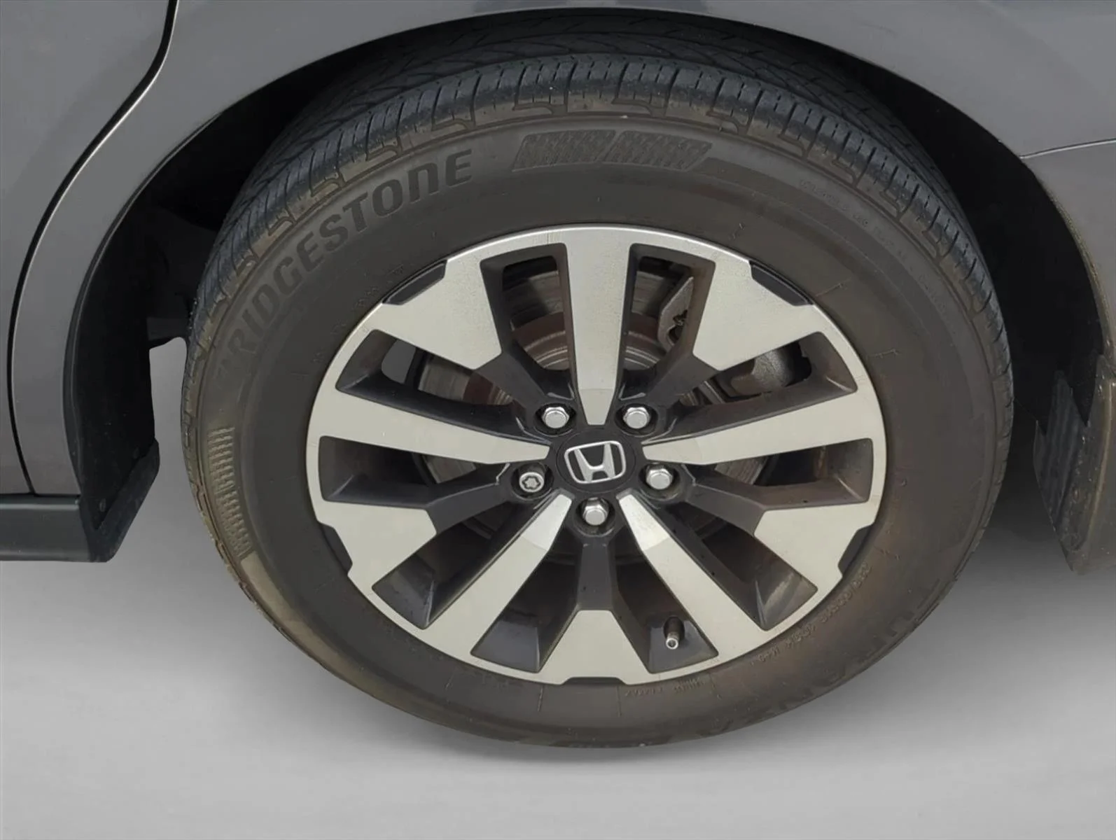 Used 2025 Gray Honda EX-L image 6