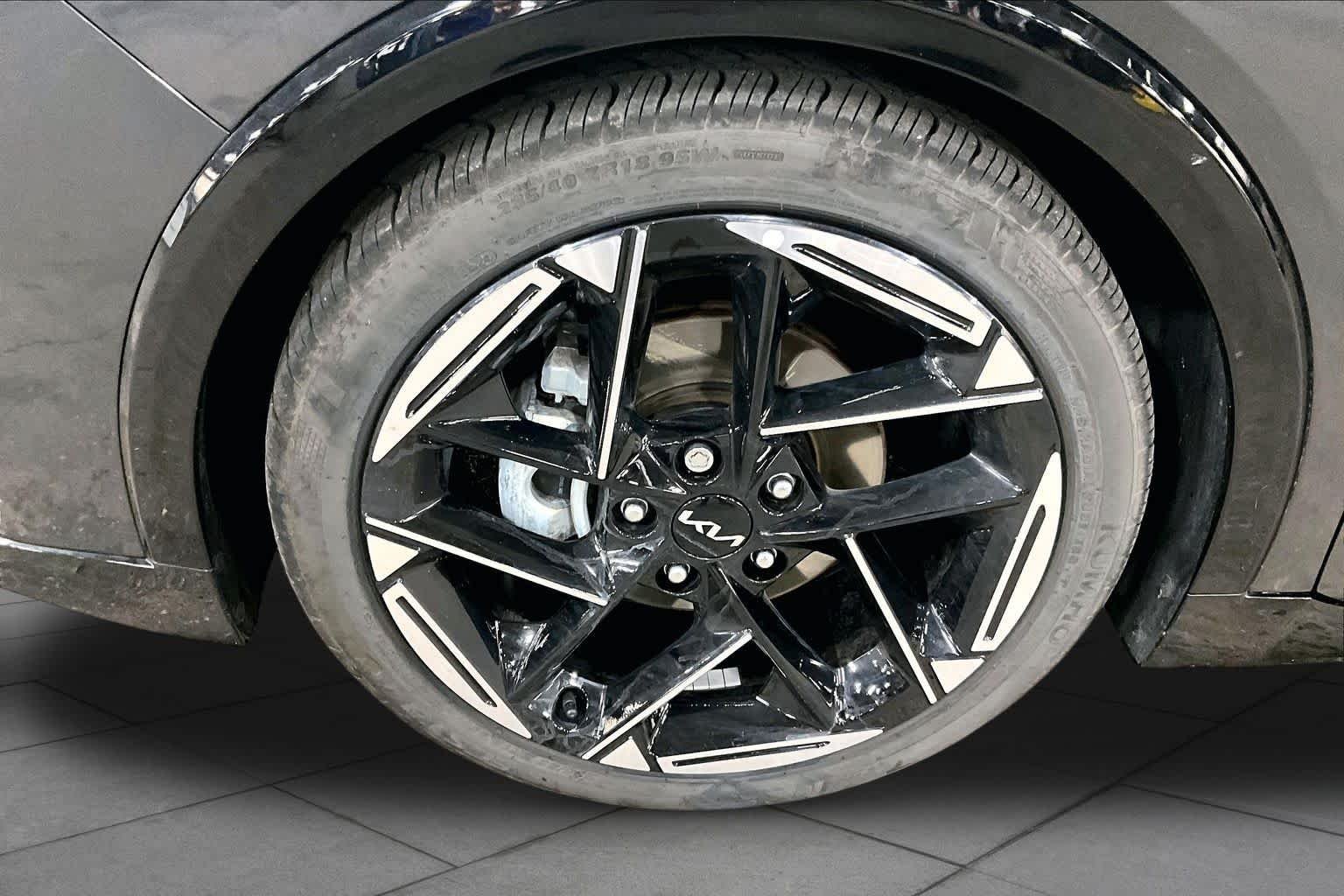 Used 2025 Interstellar Gray Kia GT-Line image 11