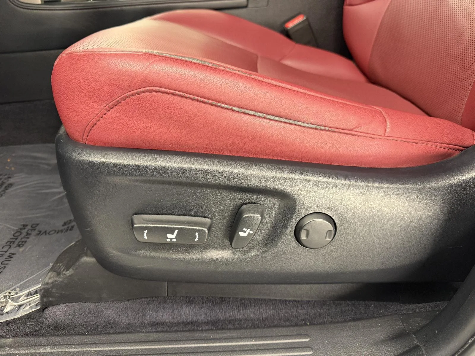 Used 2020 Atomic Silver Lexus GX 460 Premium image 19