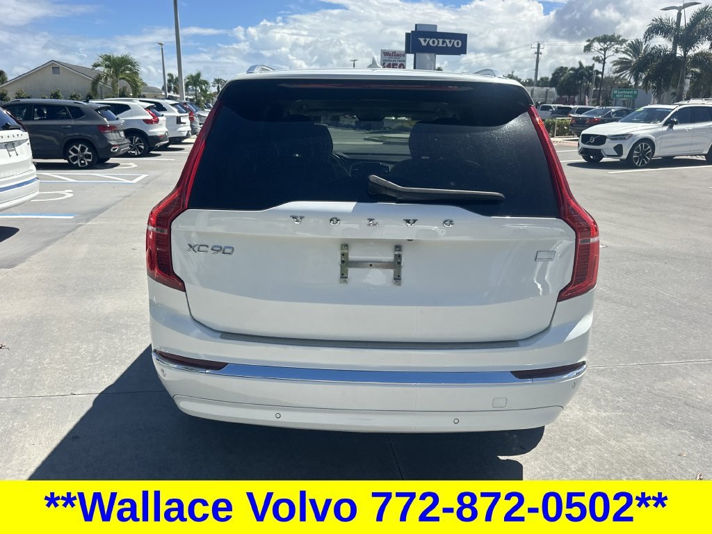 Certified Used 2024 White Volvo T8 Plus 6 Passenger image 7