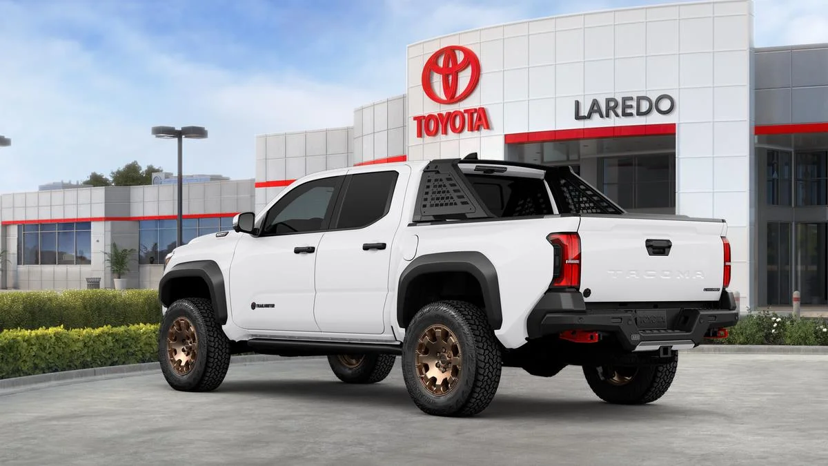 2026 Toyota Tacoma Trailhunter - Photo 8