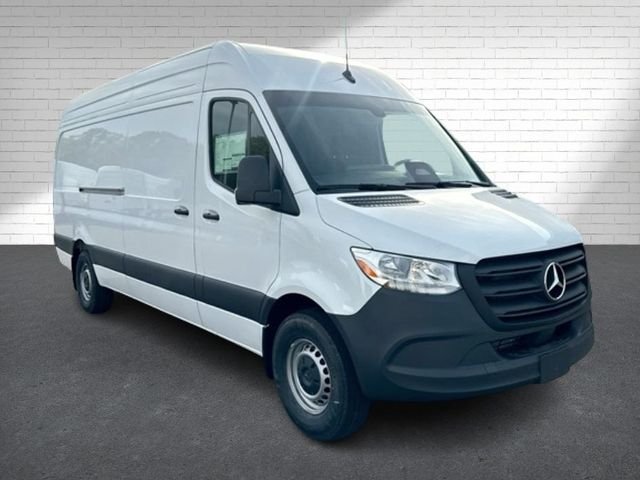 
                                New 2025 Mercedes-Benz Sprinter Cargo Van 170 WB RWD Van