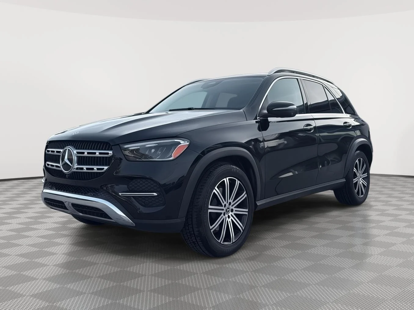 Used 2024 Black Mercedes-Benz GLE 350 4MATIC® SUV image 5