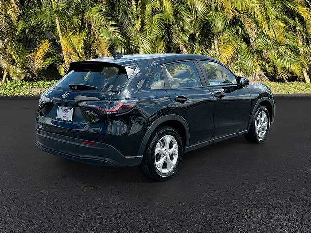 Used 2025 Black Honda LX image 4