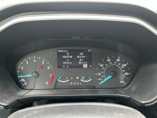 Used 2022 Blue Ford SE image 13