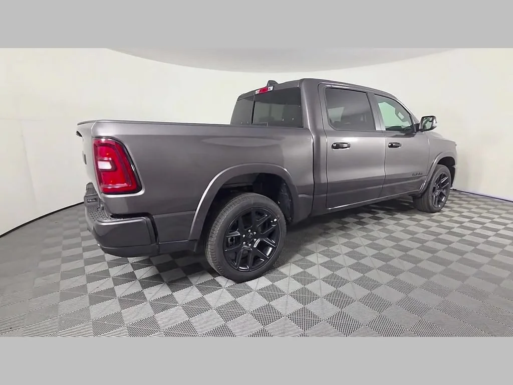 New 2026 Granite Crystal Metallic Clear-Coat Exterior Paint RAM Laramie image 26