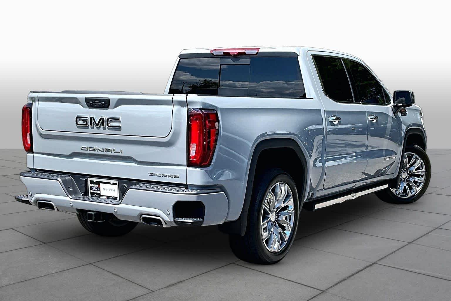Used 2025 Thunderstorm Gray GMC Denali image 13