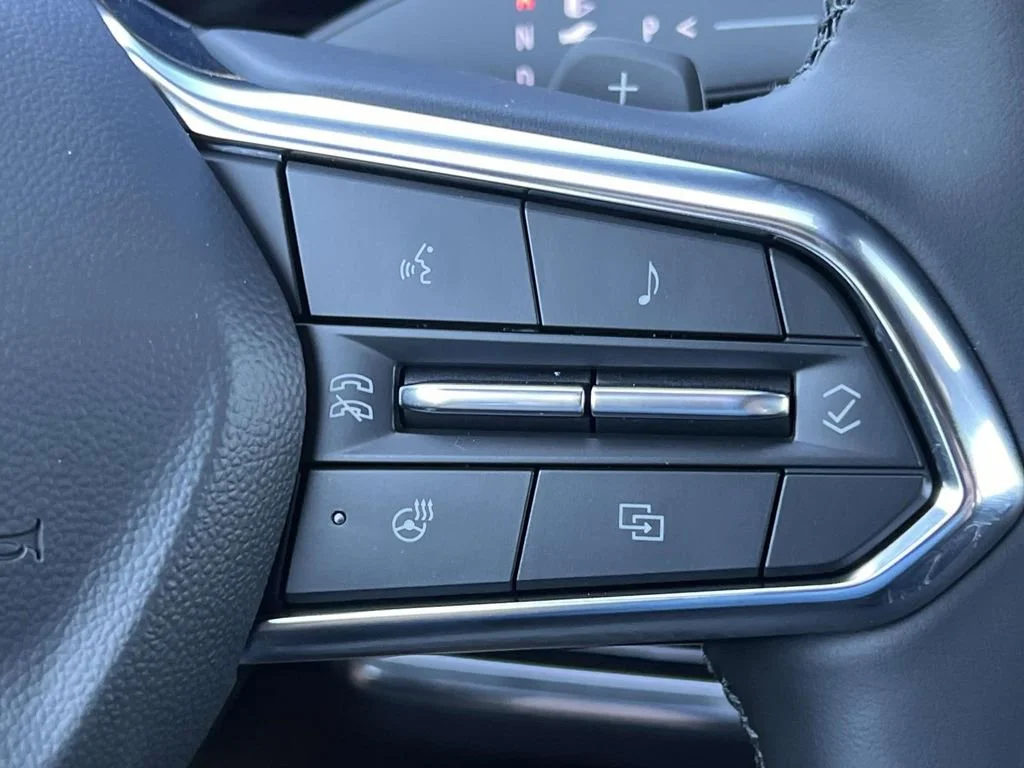 2026 Chevrolet Equinox LT - Photo 20