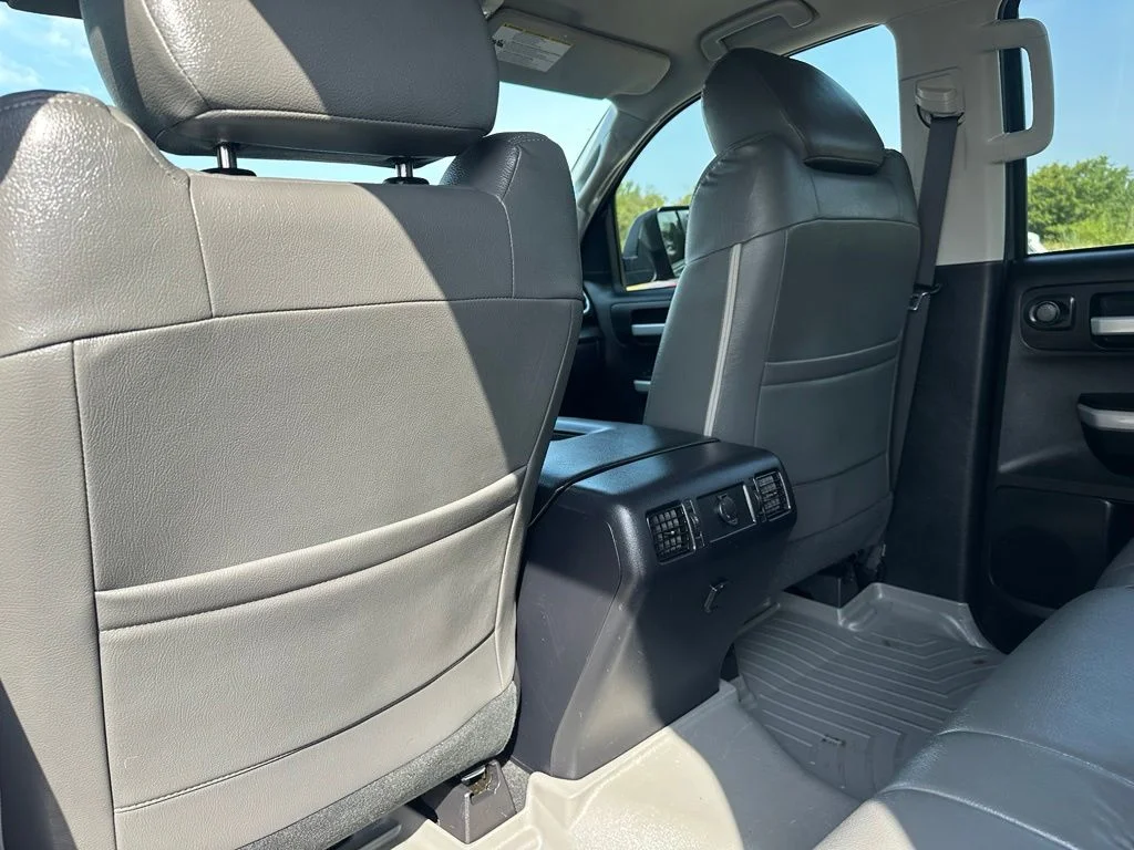 Used 2020 Gray Toyota SR5 image 24
