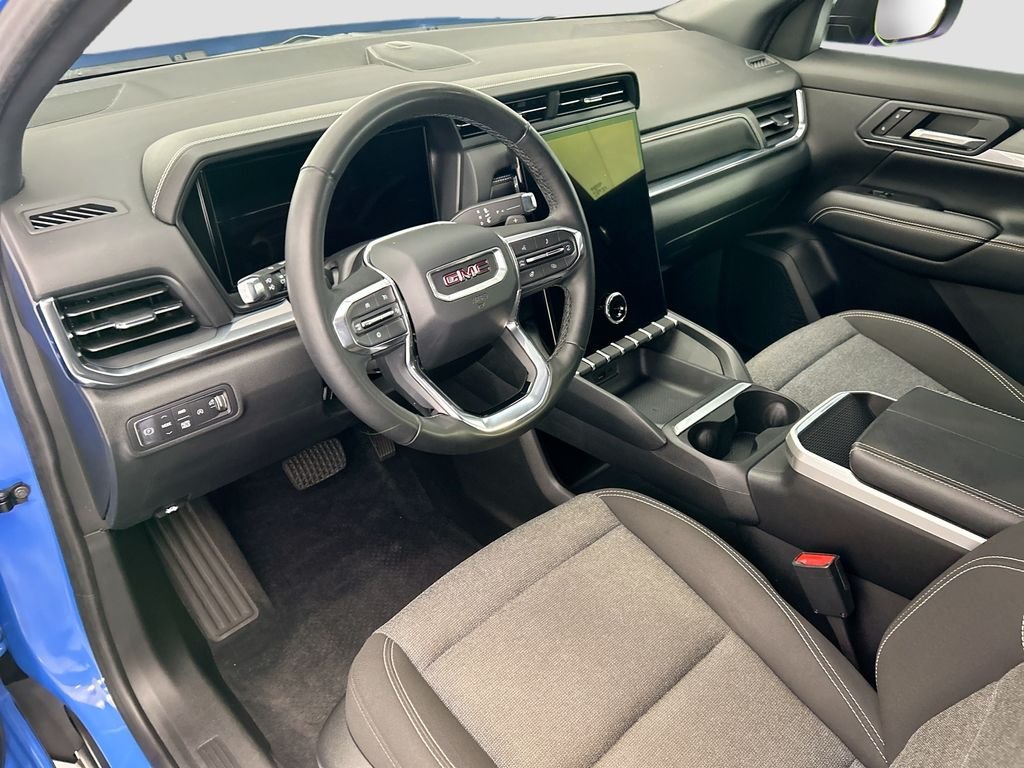 Used 2025 Rapids Metallic GMC Elevation image 9