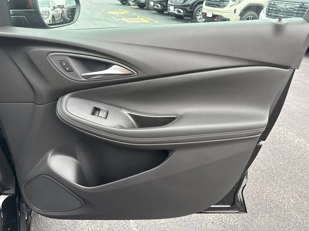 2026 Buick Encore GX Avenir - Photo 35