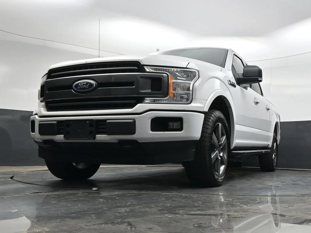 Used 2018 White Ford XLT image 27