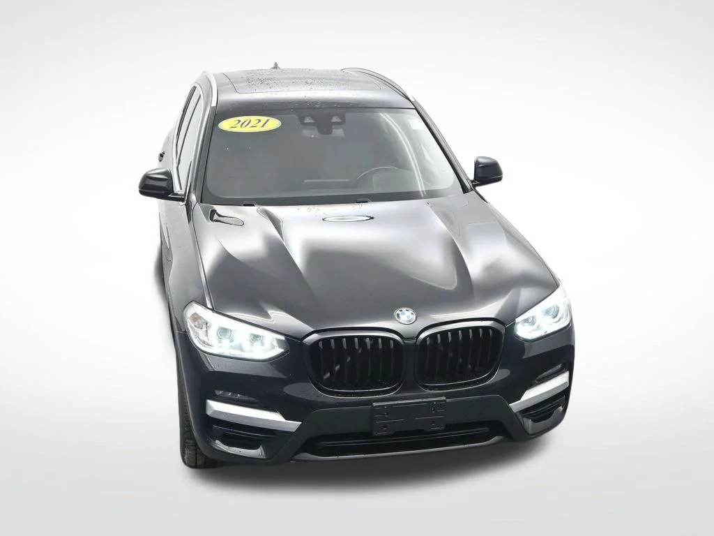 Used 2021 Black BMW xDrive30i image 24