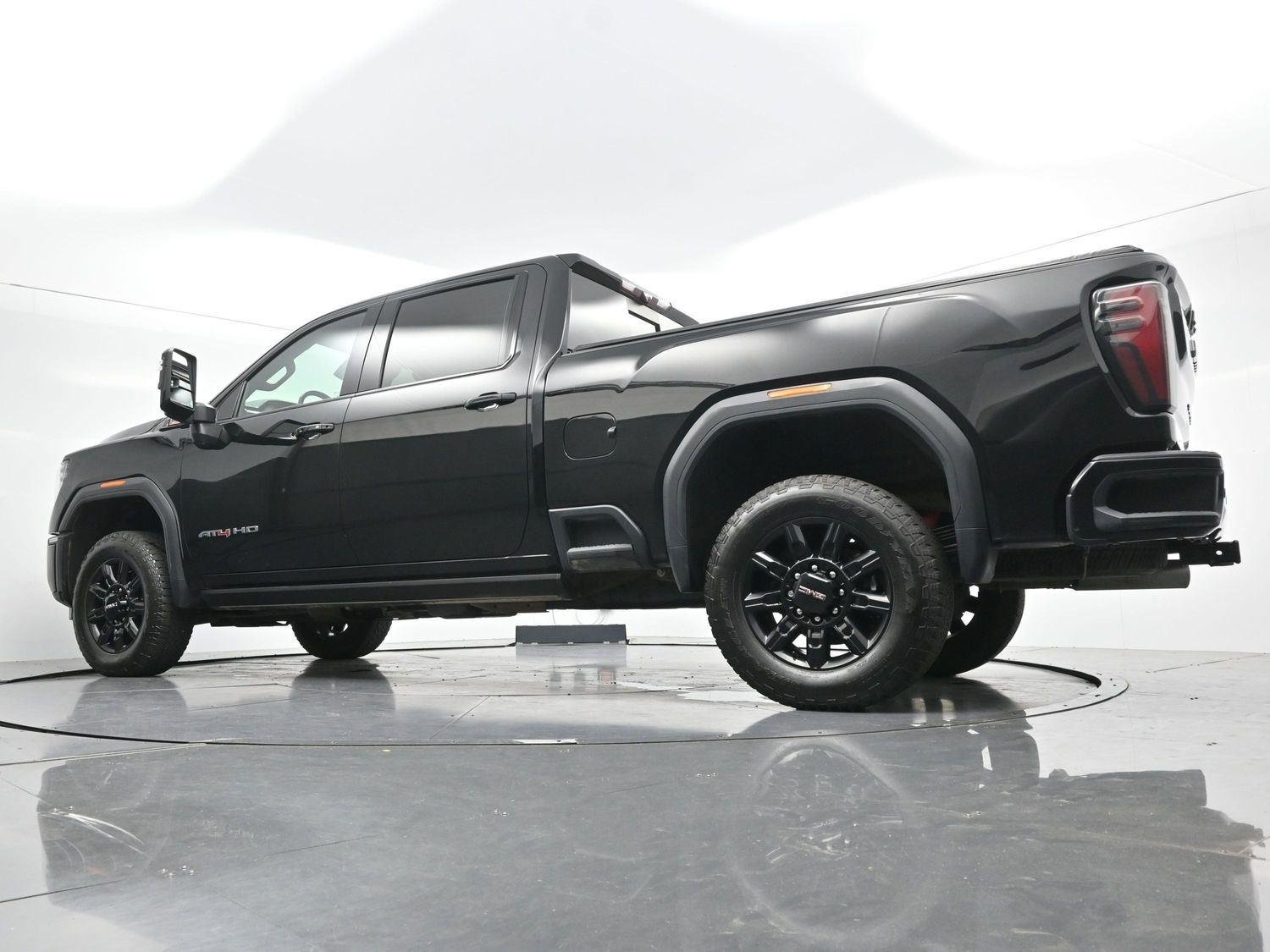 Used 2024 Onyx Black GMC AT4 image 51