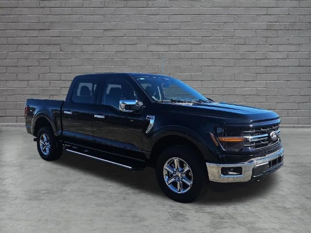 Used 2024 Black Ford XLT image 8