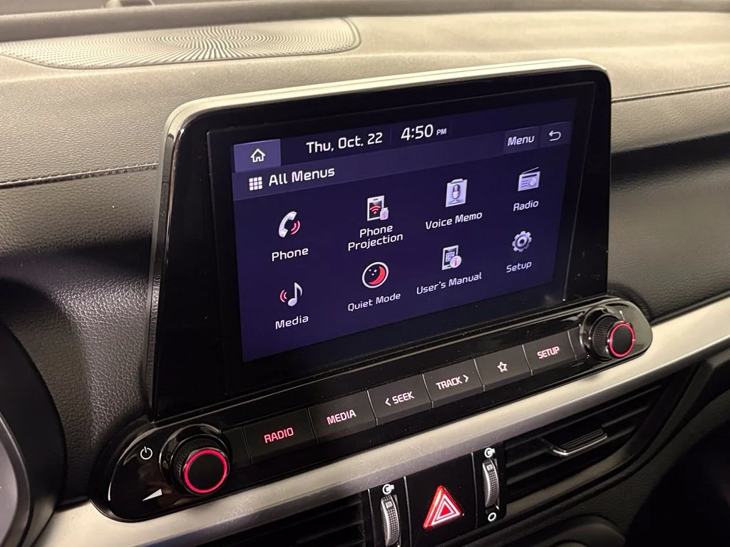 Used 2023 Black Kia LXS image 23