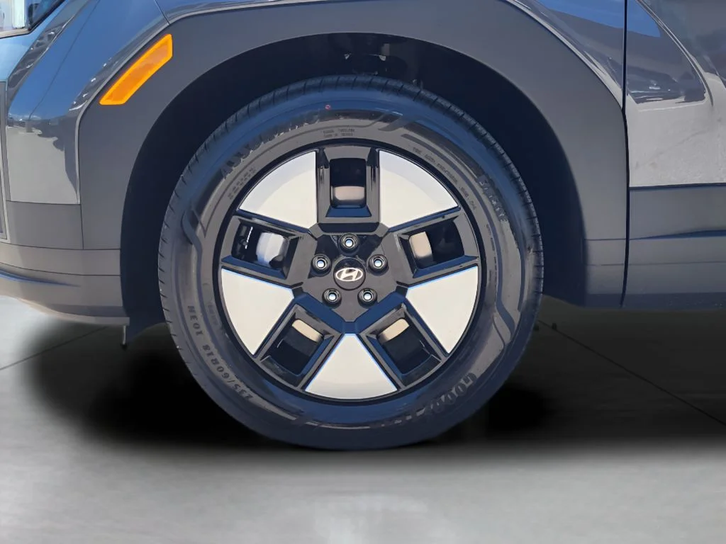 New 2026 Ecotronic Gray Hyundai SE image 24