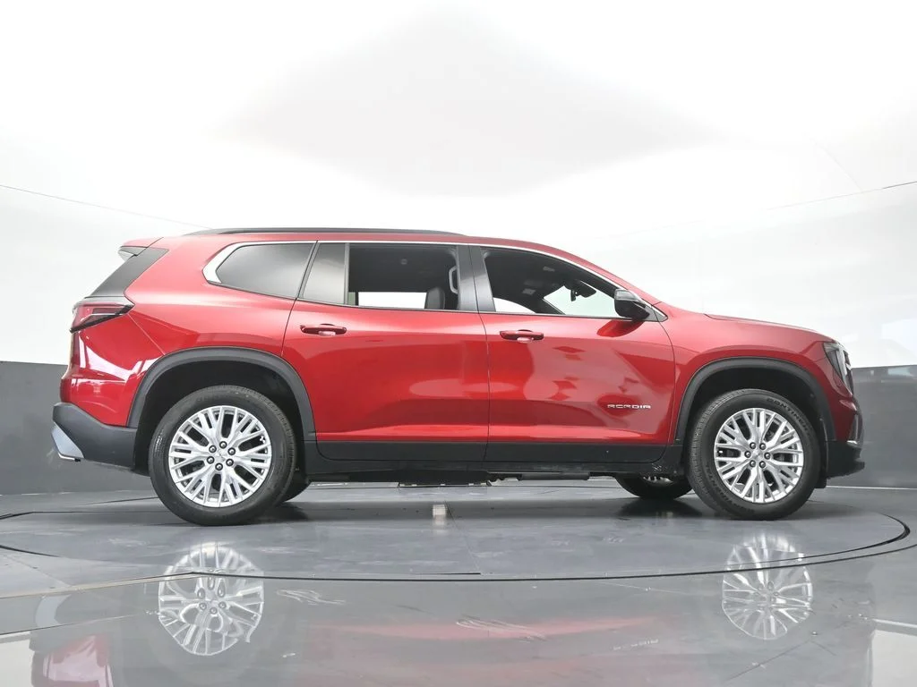 Used 2024 Volcanic Red Tintcoat GMC Elevation image 69