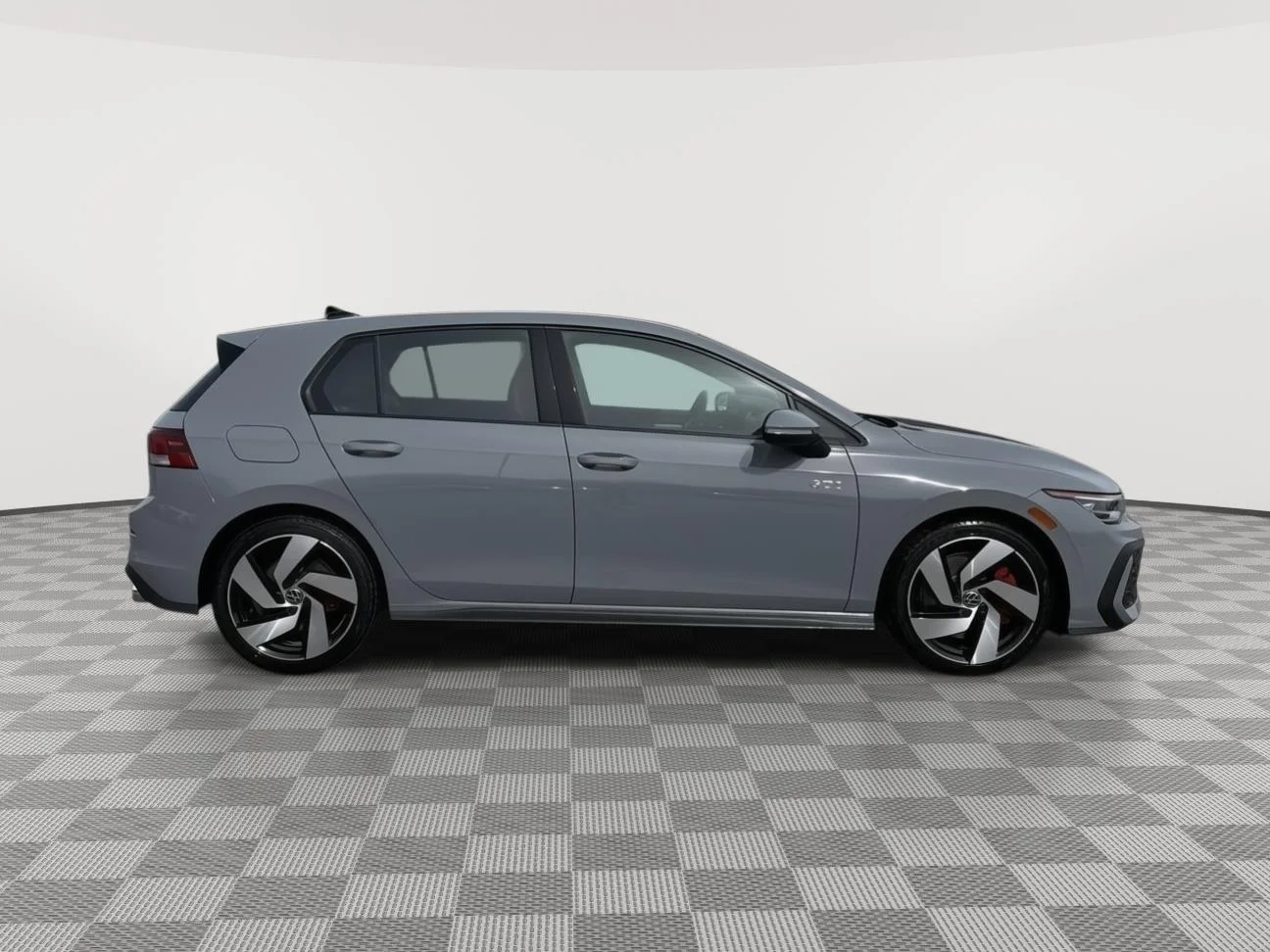 New 2026 moonstone gray Volkswagen S image 2
