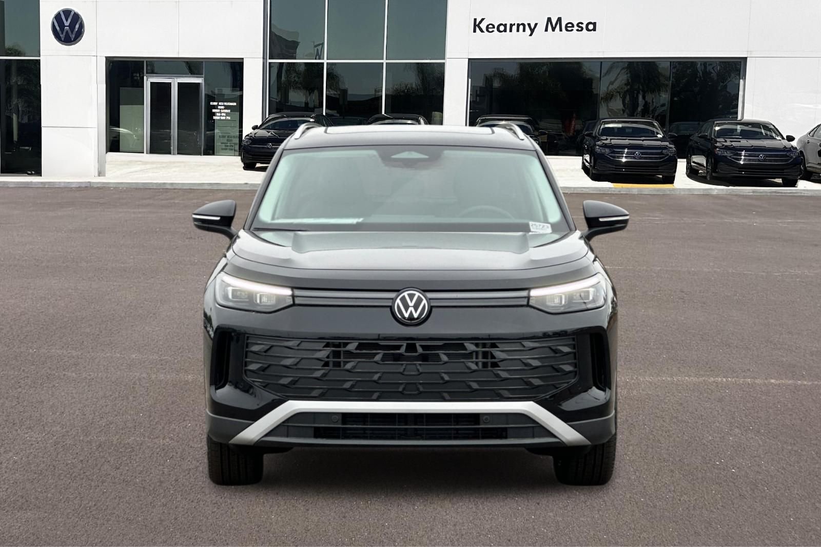 New 2026 Deep Black Pearl Volkswagen 2.0T SE image 9