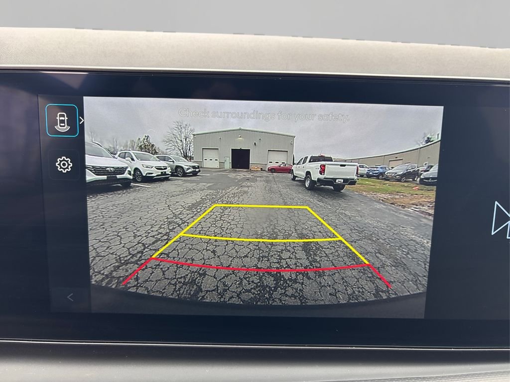 2025 Hyundai Santa Cruz SE - Photo 33