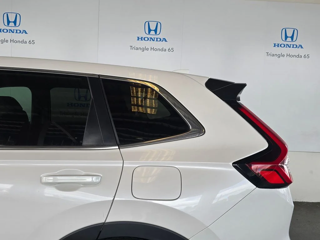 Used 2025 White Honda LX image 30
