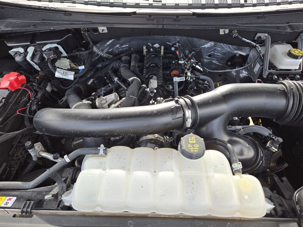 Used 2025 Black Ford Platinum image 26