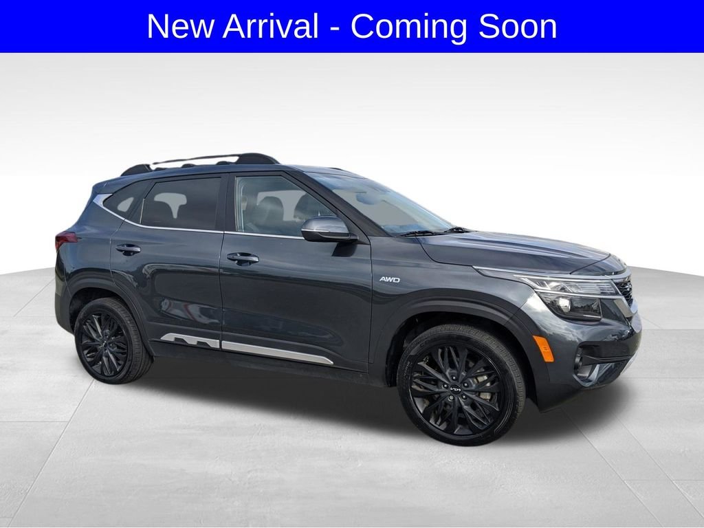2023 Kia Seltos Nightfall